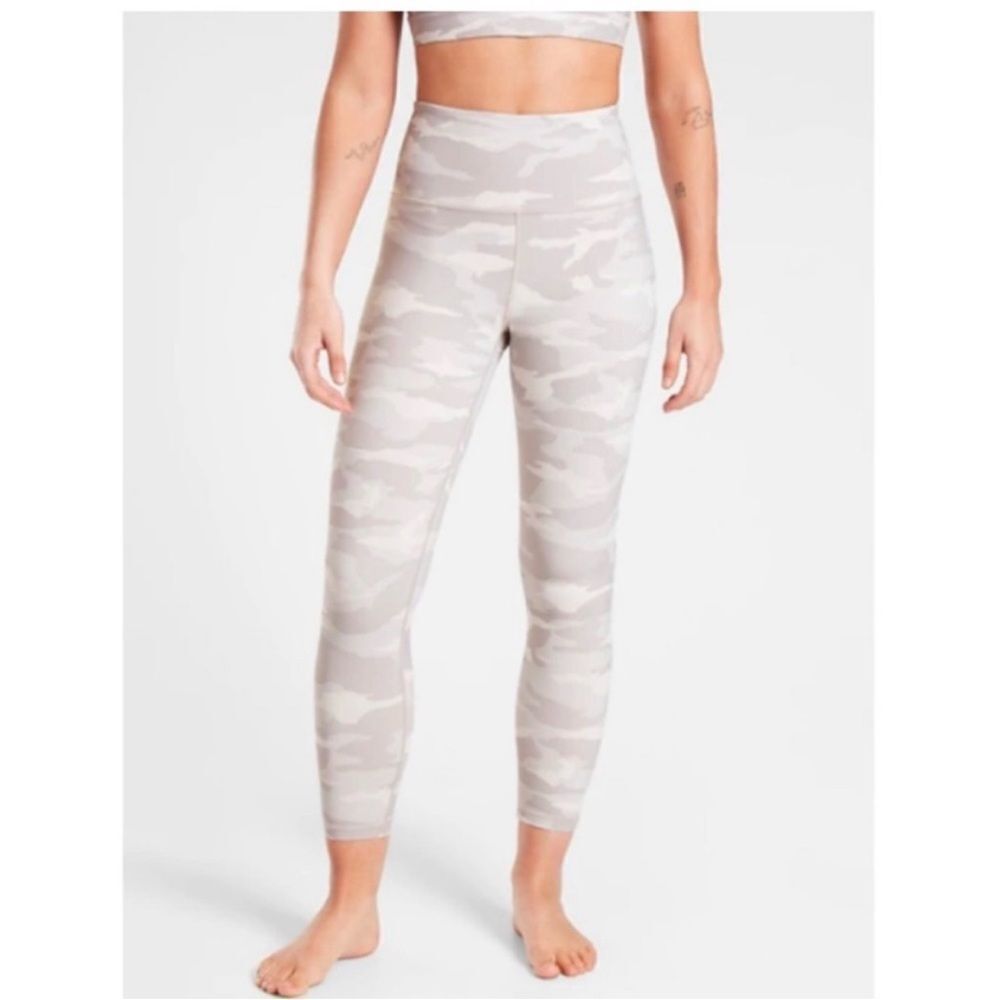 Athleta printed elation tight